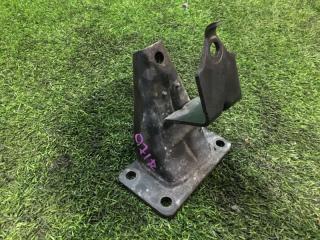 Кронштейн подушки ДВС правый Infiniti QX56 2005г [071]