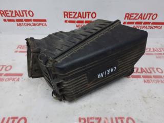 Запчасть корпус воздушного фильтра Toyota Carina 1996