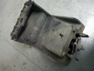 Запчасть кронштейн фары Mazda CX-7 2008