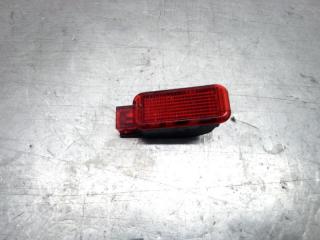 Запчасть подсветка двери передняя Skoda Yeti 2009-