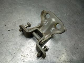 Запчасть петля двери задняя левая Mitsubishi Carisma 2003