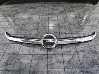 Запчасть профиль решетки радиатора передний Opel Astra J 2009-2012