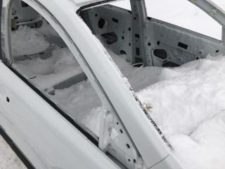 Запчасть стойка лобового стекла правая Lada X-RAY