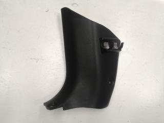 Накладка передней стойки передняя левая Mazda Axela 2003-2009