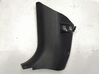 Накладка передней стойки передняя левая Mazda Axela 2003-2009