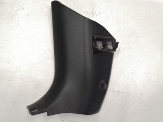 Накладка передней стойки передняя левая Mazda Axela 2003-2009