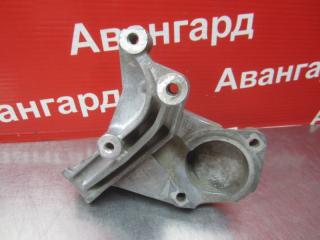 Кронштейн двигателя Opel Vectra