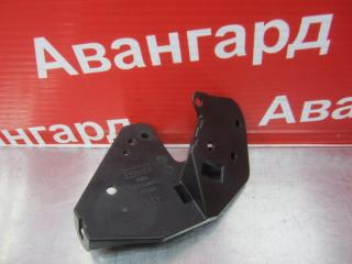 Запчасть кронштейн проводки Ford Focus 2011