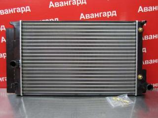 Радиатор охлаждения Toyota Auris 2006-2012