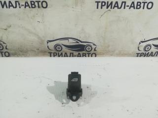 Запчасть кнопка стеклоподъемника задняя правая Land Rover Freelander 26.02.2008