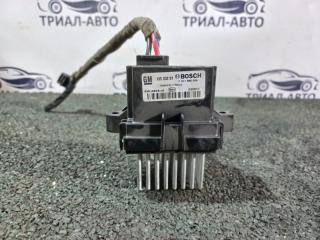 Запчасть резистор печки Opel Astra J
