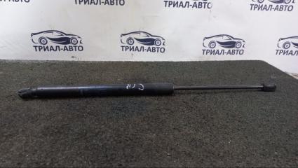 Запчасть амортизатор багажника Audi Q7