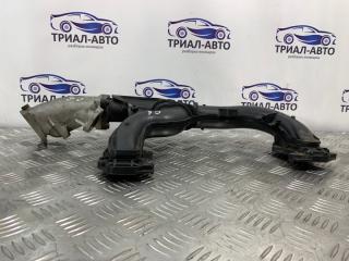 Запчасть коллектор впускной Volkswagen Touareg