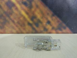 Плафон салона Allroad 2002 C5 ARE Плафон салона Allroad 2002 C5 ARE