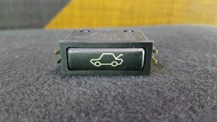 Кнопка открывания багажника BMW