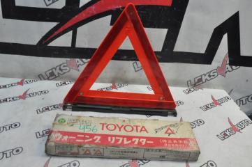 Аварийный знак TOYOTA Toyota Crown Majesta 2007