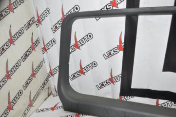 Обшивка двери багажника Mitsubishi Pajero V26 4M40T Обшивка двери багажника Mitsubishi Pajero V26 4M40T