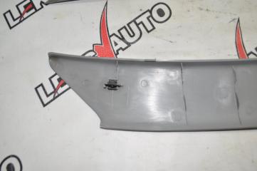 Пластик салона (парой) VehiCross 1998 UGS25DW 6VD1 Пластик салона (парой) VehiCross 1998 UGS25DW 6VD1