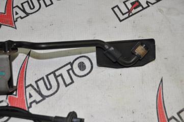 Педаль газа Isuzu VehiCross UGS25DW 6VD1 Педаль газа Isuzu VehiCross UGS25DW 6VD1