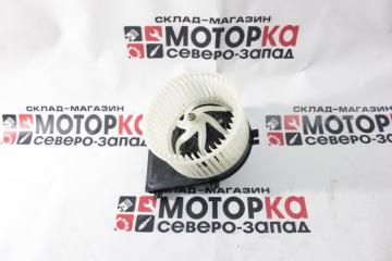 Запчасть моторчик отопителя салона Skoda Octavia