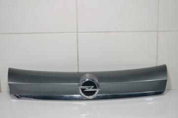 Запчасть накладка двери багажника OPEL MOKKA 2012+