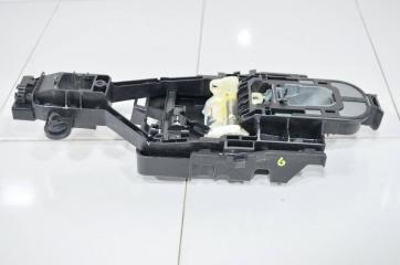 Запчасть кронштейн ручки двери передний левый Volvo V90 2017+