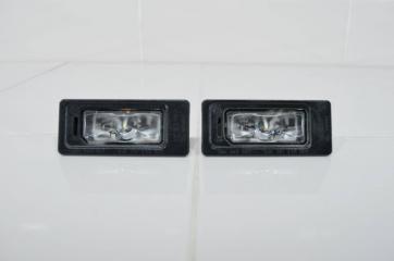 Запчасть плафон подсветки номерного знака AUDI A4 2008+