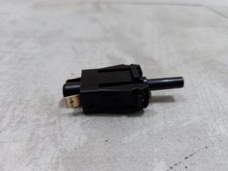 Концевики дверей Mercedes E230 W124 102.982 Концевики дверей Mercedes E230 W124 102.982