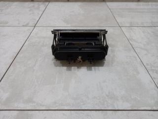 Ручка багажника Mercedes S600 W140 120.980 Ручка багажника Mercedes S600 W140 120.980