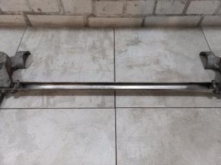 Кронштейн XJ8 2004 X350 3.6 V8 Кронштейн XJ8 2004 X350 3.6 V8