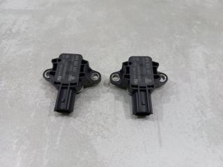 Запчасть датчик airbag Audi S4 2005 B7 BBK 8P0955557 контрактная Датчик airbag Audi S4 2005 B7 BBK 8P0955557 контрактная