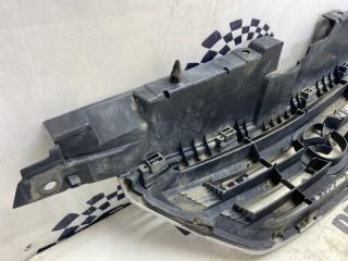 Решетка радиатора MPV LW5W GY Решетка радиатора MPV LW5W GY