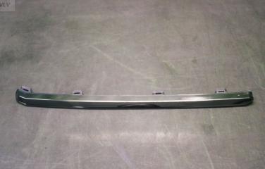 Запчасть молдинг решетки радиатора Toyota Land Cruiser 200