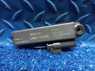 Запчасть антенна доступа Jaguar XF