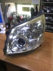 Фара передняя левая Toyota Noah 2009