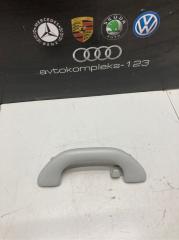 Запчасть ручка потолка задняя Volkswagen Tiguan 2008