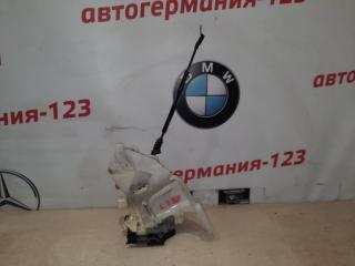 Запчасть замок двери задний левый Volkswagen Passat