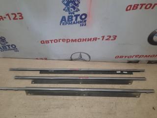 Запчасть молдинг двери Audi Q7