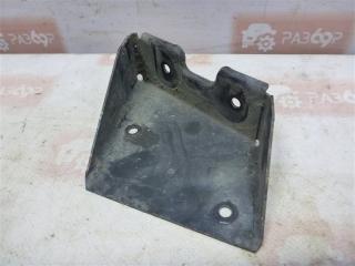Запчасть кронштейн Audi A4 1996