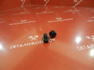 Запчасть болт маховика Nissan
