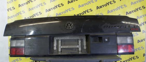 Запчасть крышка багажника задняя Volkswagen Passat 1988-1993