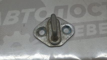 Запчасть ответная часть замка двери передняя правая Toyota Caldina 1995