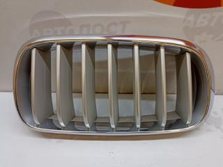 Запчасть решетка радиатора правая BMW X5 2013-2018