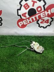 Замок боковой двери передний правый Honda Stepwgn 1998