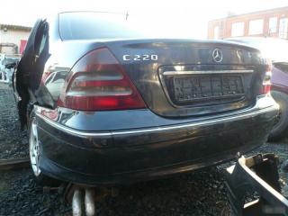 Запчасть кузов по частям Mercedes-Benz C220 2000