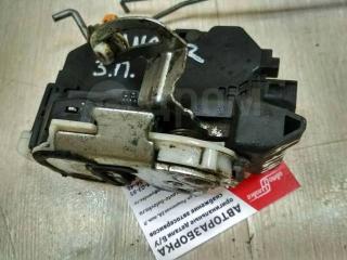 Запчасть замок двери задний правый Mitsubishi Lancer 2003-2008