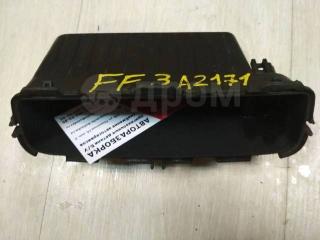 Запчасть ящик передней консоли Ford Focus 2011-2018