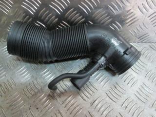 Патрубок воздушный Volkswagen Golf 4