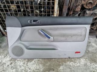 Обшивка двери Volkswagen Golf