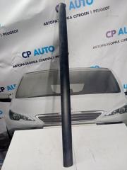 Запчасть молдинг двери передний правый Peugeot 206